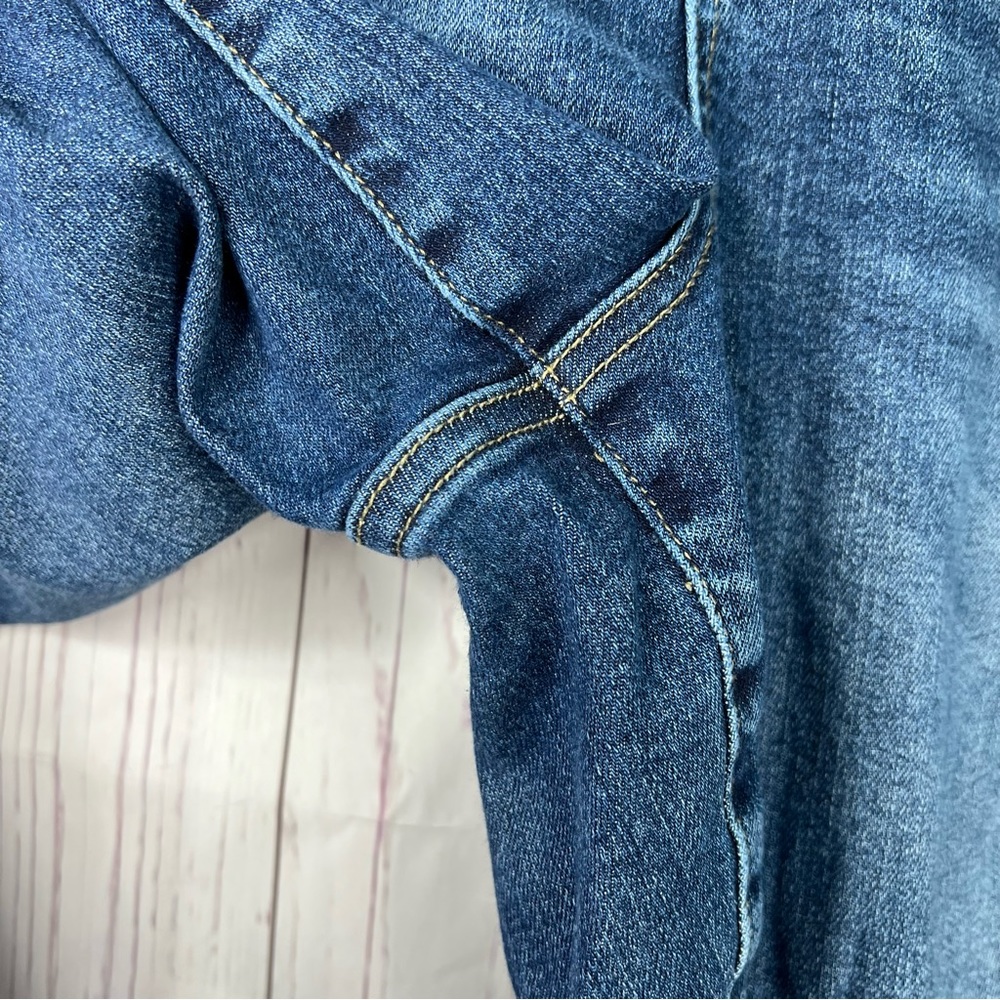 Judy Blue Relaxed Fit Distressed Size 18 Plus Size Denim Jeans 18W Stretch Crop - Picture 5 of 11